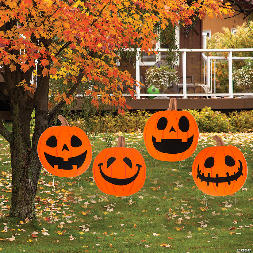 Halloween Jack-O&amp;#8217;-Lantern Yard Signs - 4 Pc. Image