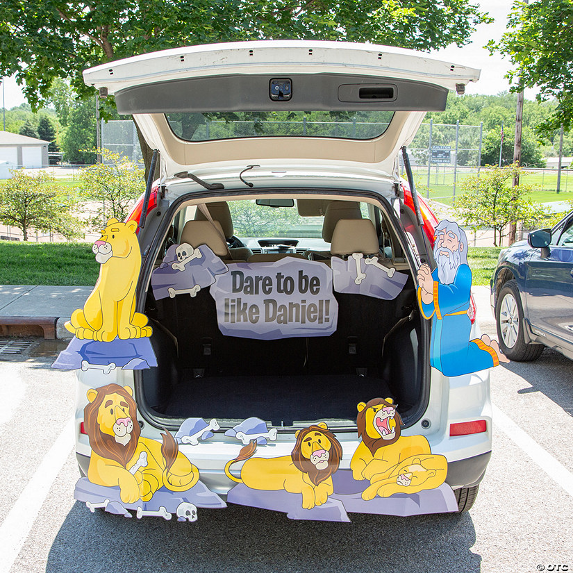 Value Religious Daniel & the Lion&#8217;s Den Trunk-or-Treat Decorating Kit Image