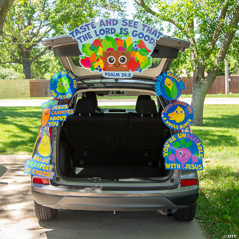 Value Religious Farmer&#8217;s Market Trunk-or-Treat Decorating Kit Image